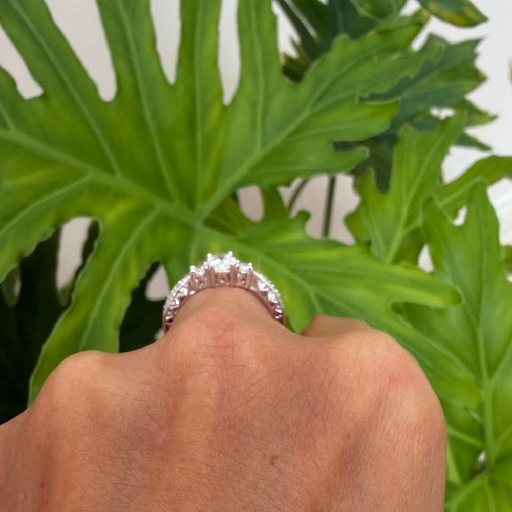 0.50ct Oval cut Engagement Ring Promise Ring - Picture 10 of 12